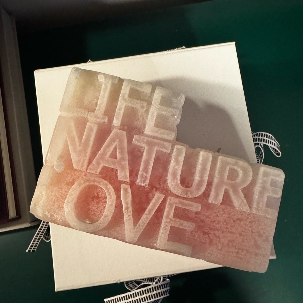 FreeCity LIFE NATURE LOVE CANDLE NEW UNUSED